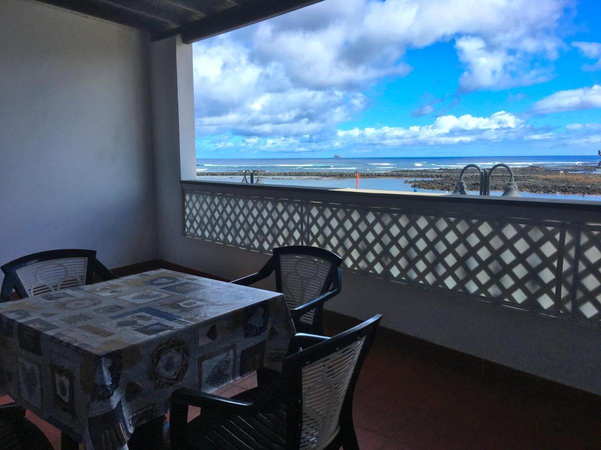 Orzola Frente Al Mar Apartment Ngoại thất bức ảnh